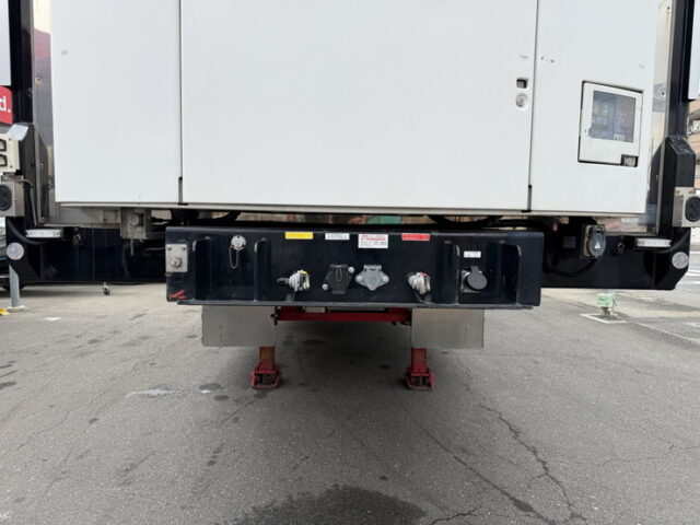 日本トレクス：トレーラー冷凍ウィング：段付き：2軸：前壁冷凍機：リフトアクスル