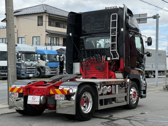 日野:17プロフィア:ハイルーフ:トレーラーヘッド:架装多数:アルミホイール