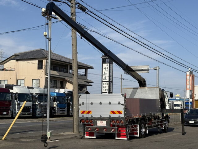 ファイター:増トン:クレーン:セミワイド:5Mボデー:架装多数:270馬力