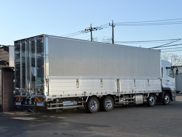 17スーパーグレート：ハイルーフ：ウィング：ステンレス多数：リア門口ステンレス