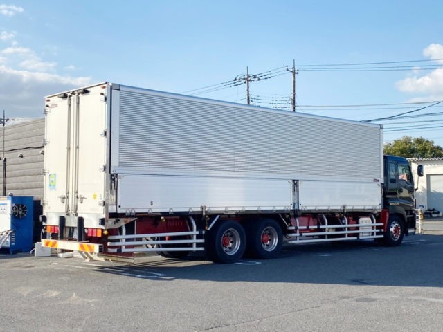 【697】H26　ギガ　冷凍ウィング　7速　木床