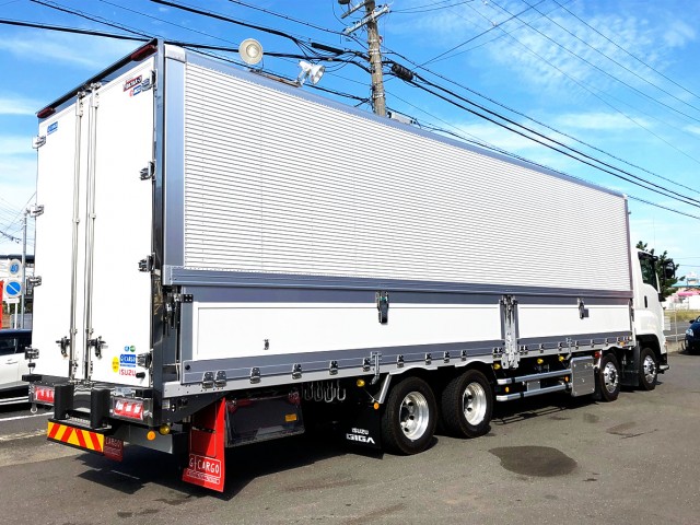 【503】いすゞ　ギガ　4軸低床　冷凍ウィング