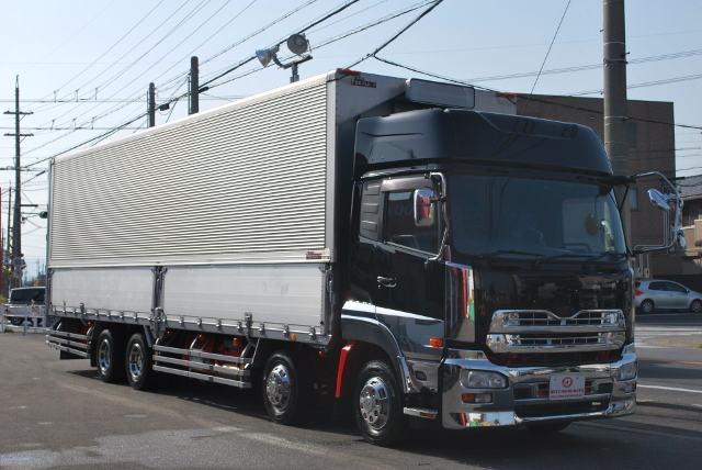 【206】UDトラックス　クオン　低床　アルミウイング　ハイルーフ