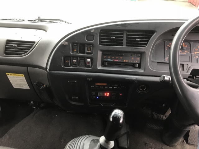 【155】いすゞフォワード　ワイド　冷凍ウイング