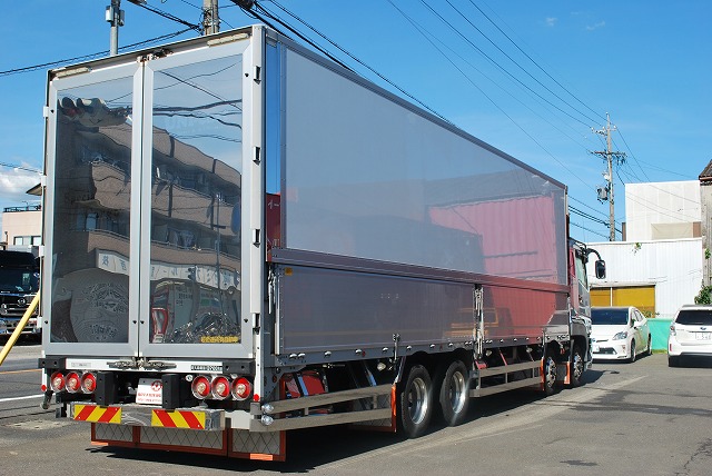 【262】三菱ふそうスーパーグレート　低床　アルミウイング　リヤエアサス