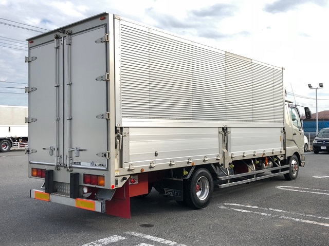 【286】三菱ふそうファイター　セミワイド　アルミウイング　リアエアサス