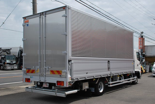 【256】日野レンジャー　ワイド　冷凍ウイング　格納ゲート付　リヤエアサス