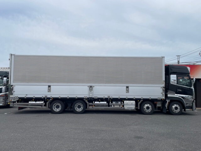 H30 UDクオン　アルミウィング　リア門口ステンレス　アルミホイール