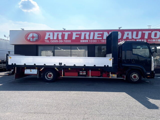 H29 いすゞ　フォワード　ワイド　アルミ平ボディ