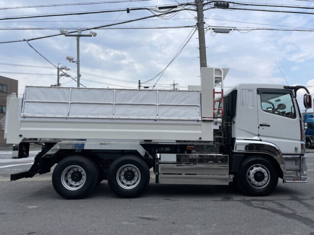 17スーパーグレート　ダンプ　5100×2200　未使用　新品ステンレス架装　7速MT　新明和ボデー