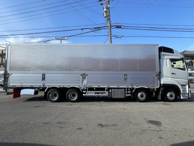 【現行型】スーパーグレート　スーパーハイルーフ　未使用　リア門口ステンレス