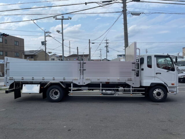 【1172】R4　ファイター　増トン　平ボデーアルミB　7200㎏積載　未使用　保証付