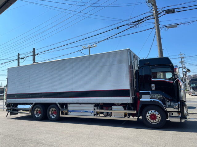 【1208】H29　ギガ　ハイルーフ　冷凍バン　サブエンジン　ジョロ4　キーストン　横扉2枚