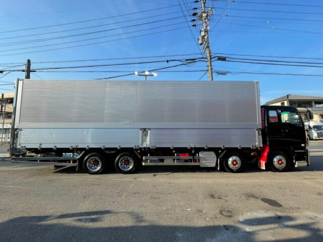 【1257】H23 ギガ 冷凍ウィング ステンレス多数 リア門口ステンレス 格納ゲート付 木床