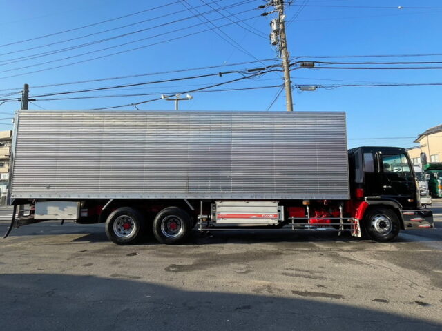 【1392】H12　テラヴィ　冷凍バン　V8　ダブルマフラー　7速　ステンレス多数