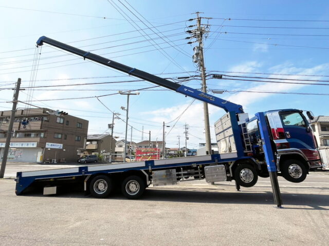 【1495】R2　ギガ　ハイジャッキセルフ　4段クレーン　ウィンチ付　TADANO　歩みハンガー歩み付