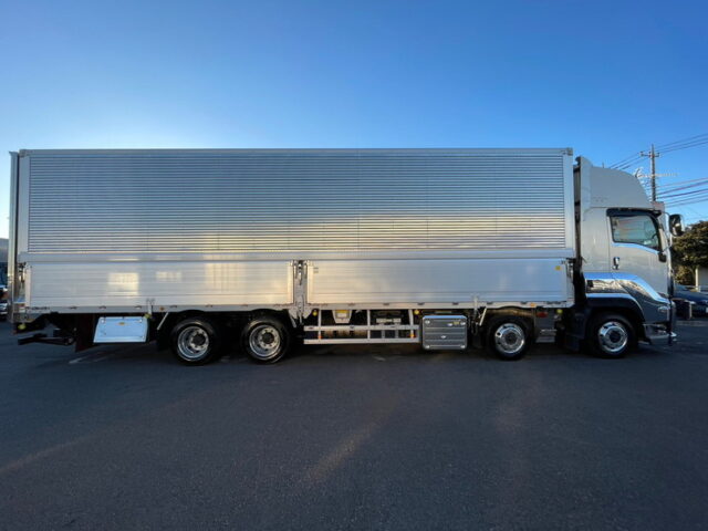 【1367】R3　ギガ　ハイルーフ　ウィング　新明和跳上ゲート　エアサス　低走行　リア門口ステンレス