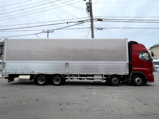 日野　17プロフィア　ハイルーフ　ウィング　7速MT　380馬力　エンジン交換済