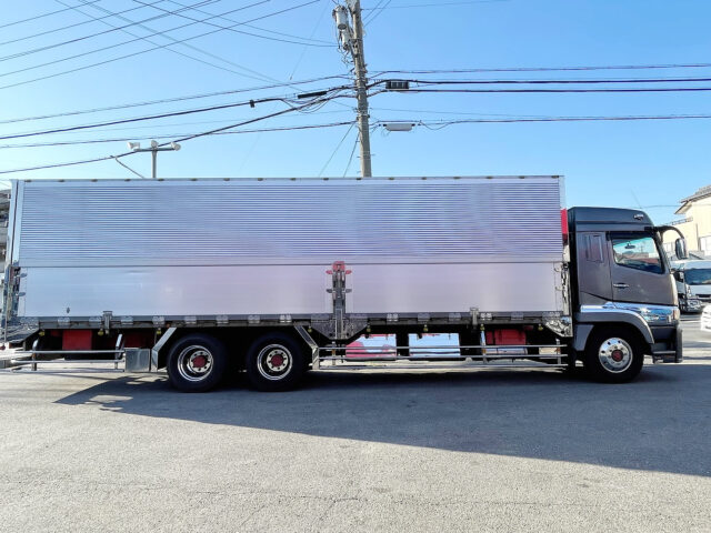 スーパーグレート　ハイルーフ　ウィング　ヤマダ造りボデー　国産エンジン　7速MT