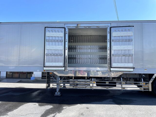 フルハーフ　トレーラー冷凍バン　サーモキング　プレジデント　３軸　リフトアクスル(中残し)