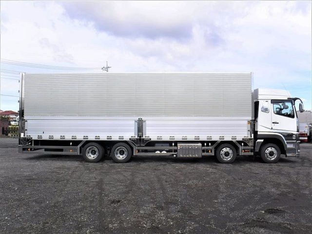 【720】R2　スーパーグレート　山田造りボディ　ウィング