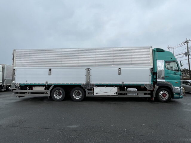 日野：17プロフィア：冷凍ウィング：7MT：リア門口ステンレス：サイドバンパーステンレス：ステンレス架装多数：メッキパーツ多数