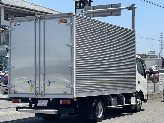 日野：デュトロ：アルミバン：ワイドロング：木床：横扉：150馬力：AT車