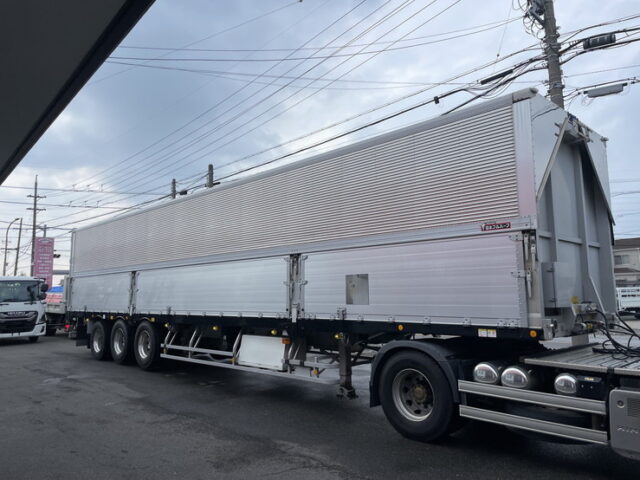 フルハーフ　トレーラーウィング　3軸　リフトアクスル(後軸残し)　1Mアオリ