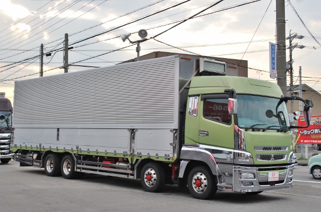 【437】三菱ふそう　スーパーグレート　低床　アルミウイング　ハイルーフ　リアエアサス