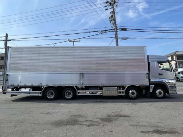 17スーパーグレート：ハイルーフ：ウィング：メッキ多数：アルミホイール