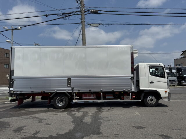 日野：レンジャープロ：冷凍ウィング：6200ワイド：ステンレス床：アルミホイール
