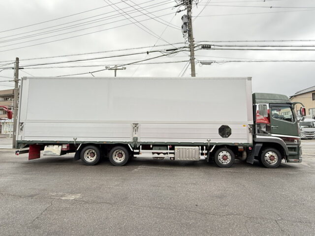 17スーパーグレート：ハイルーフ：ウィング：プレミアムラインエグゼクティブ：寝台メッキ