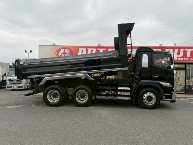 日野：17プロフィア：ダンプ：5300×2300：メッキ多数：7速MT：380馬力：電動コボレーン
