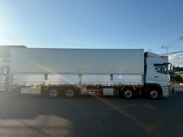 17スーパーグレート:ハイルーフ:ウィング:メッキ多数:造りボディ:アルミホイール