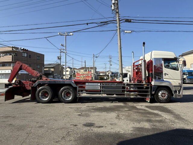 スーパーグレート：ハイルーフ：アームロール：40立米：架装多数：煙突マフラー(ダミー)