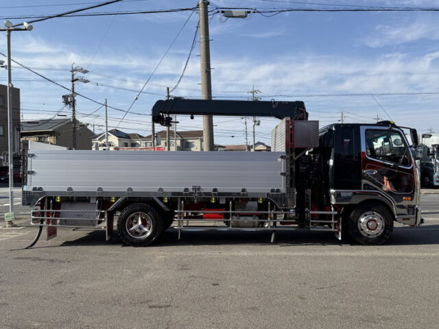 ファイター:増トン:クレーン:セミワイド:5Mボデー:架装多数:270馬力