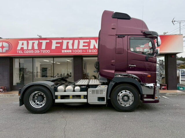 日野：17プロフィア：ハイルーフ：トレーラーヘッド：第5輪荷重11.500㎏：E13C