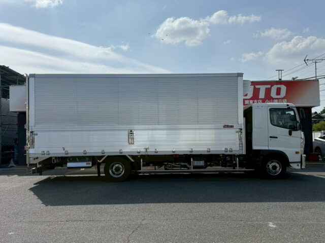 日野：17レンジャー：冷凍ウィング：未使用車：-30度設定：6速MT：240馬力