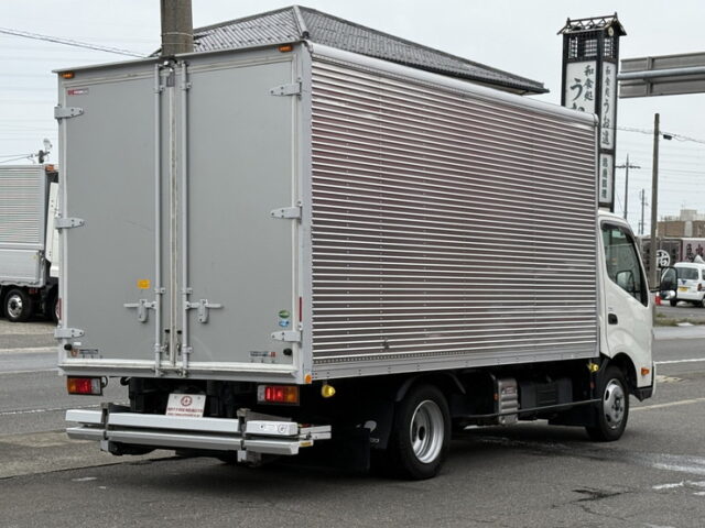 日野：デュトロ：バン：ワイドロング：格納ゲート：左スライドドア：AT車：準中型免許