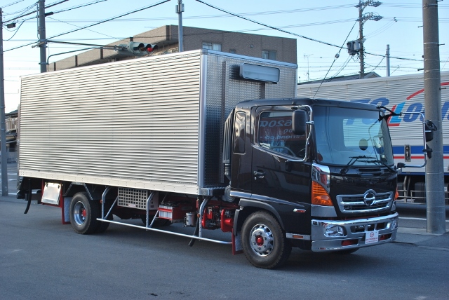 【196】日野レンジャー　冷凍バン　カスタム多数