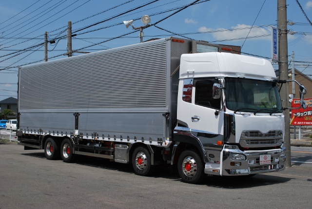 【312】ＵＤトラックスクオン　低床　アルミウイング　ハイルーフ　リヤエアサス