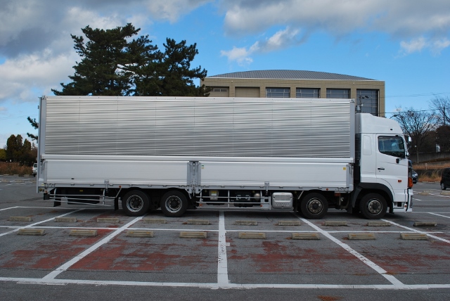 【187】日野グランドプロフィア　低床　アルミウイング　ハイルーフ　7速MT