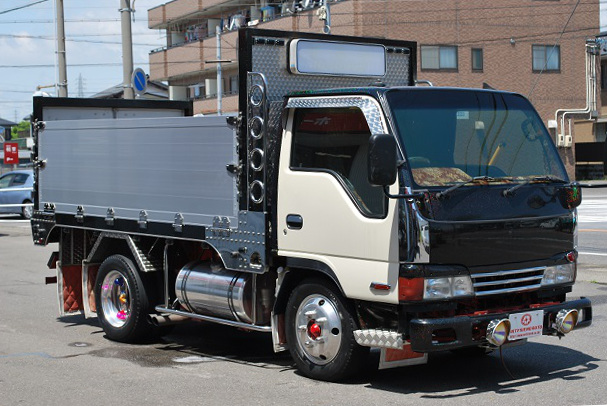 【224】いすゞ　エルフ　平ボデー　カスタム多数　造りボデー