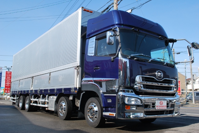 【192】ＵＤトラックス　クオン　低床　アルミウイング　ハイルーフ