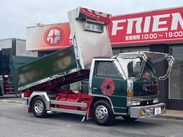 H4 エルフ　ダンプ　５MT