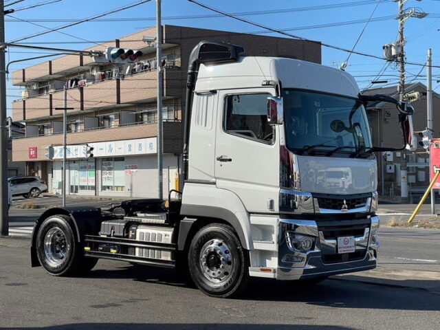 17スーパーグレート　トレーラーヘッド　ハイルーフ　未使用　E尺　460馬力　第5輪荷重11.500㎏　プレミアムライン