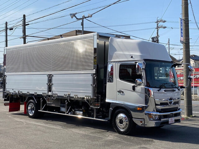 【764】R3　17レンジャー　造りボディ　冷凍ウィング　6500ボディセミワイド　エアサス　90アオリ