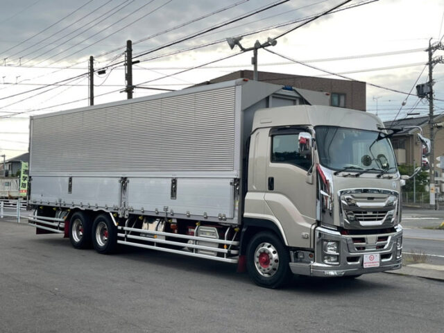 【870】H28　ギガ　ハイルーフ　10輪　ウィング　内高2,504　門口ステンレス　7速