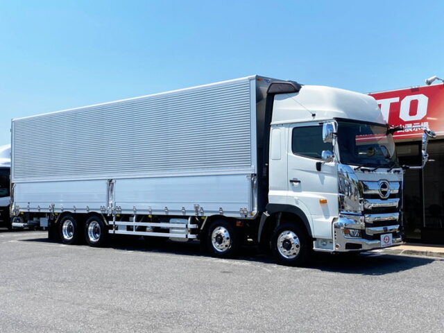 【875】R3　登録済未使用車　17プロフィア　ハイルーフ　ウィング　寒冷地仕様　格納ゲート付