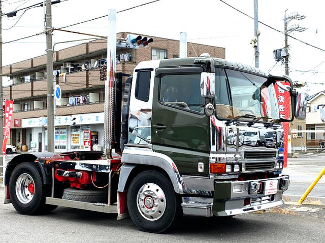 【639】ふそう　スーパーグレート　ヘッド　V8　480馬力　ツインターボ